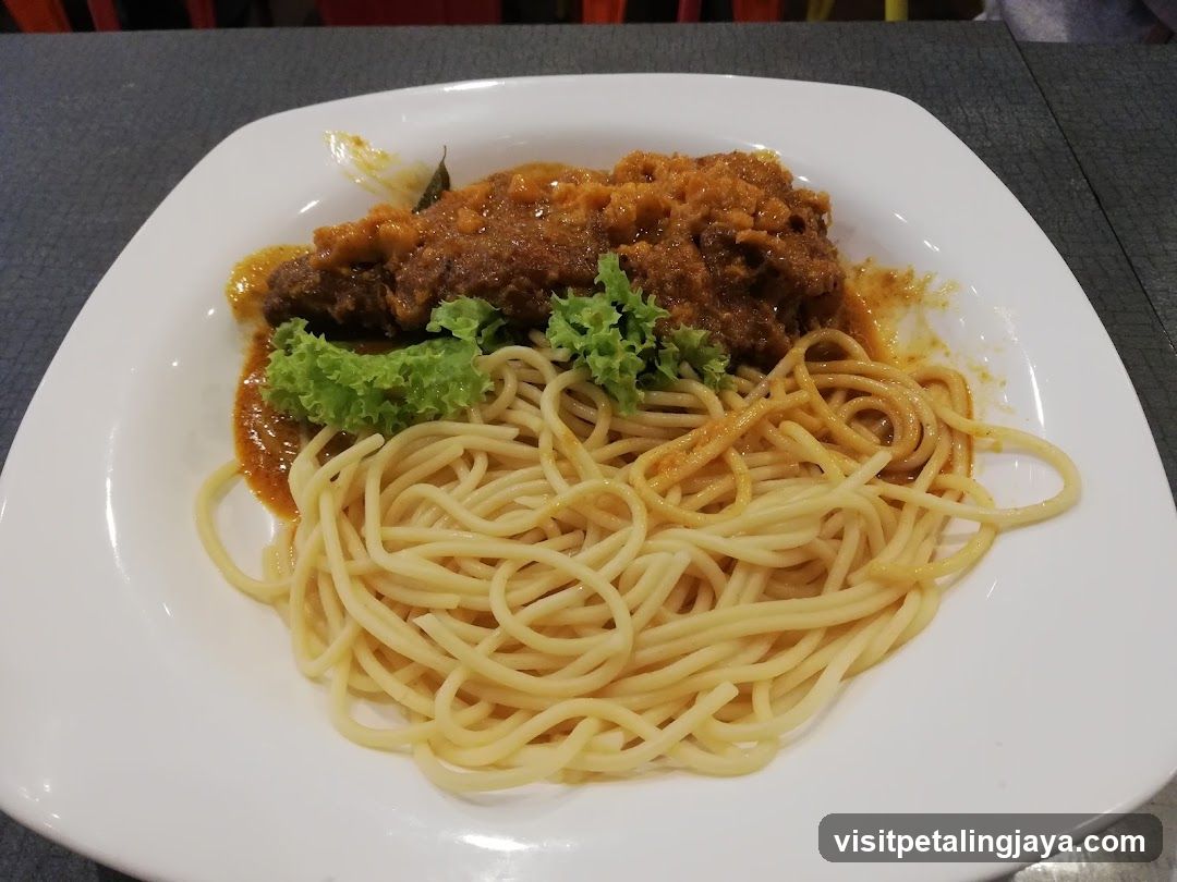 Spaghetti with Meat Sauce