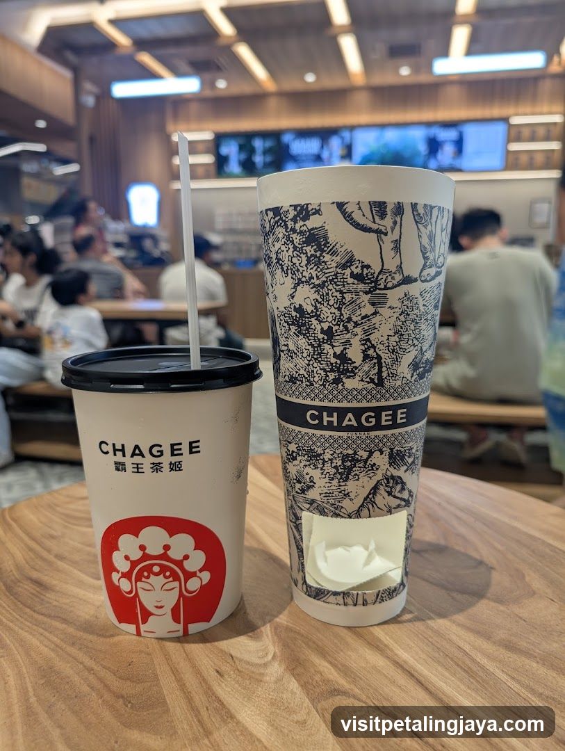Chagee Drinks Interior