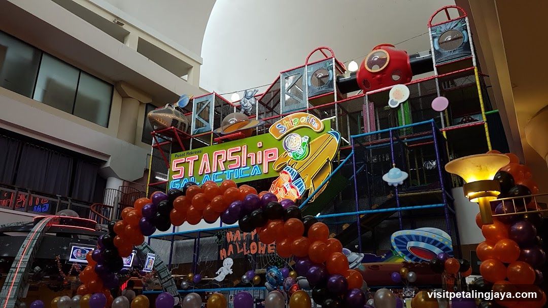Starship Galactica Indoor Play Area
