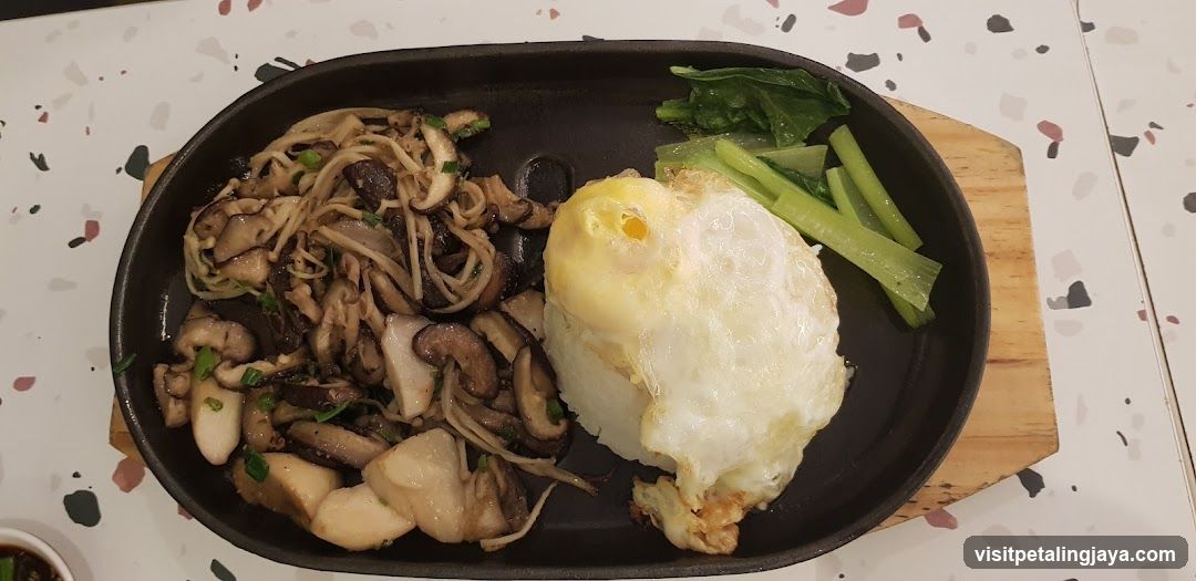 Sizzling & Claypot Lalaport