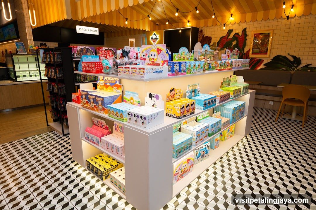 Disney Store Interior Display
