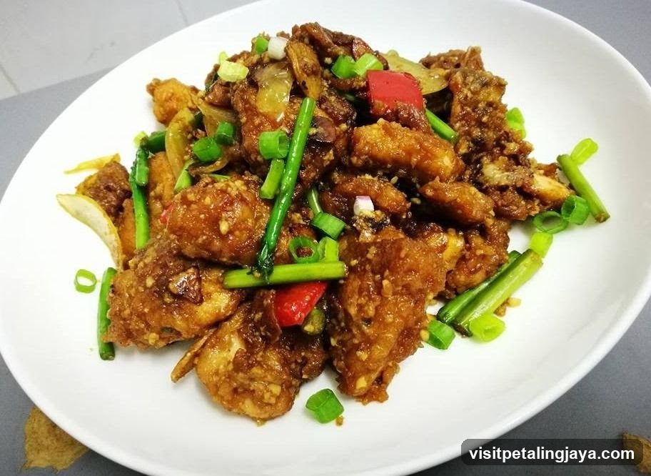 Stir-fried Chicken with Green Onions and Chili Peppers