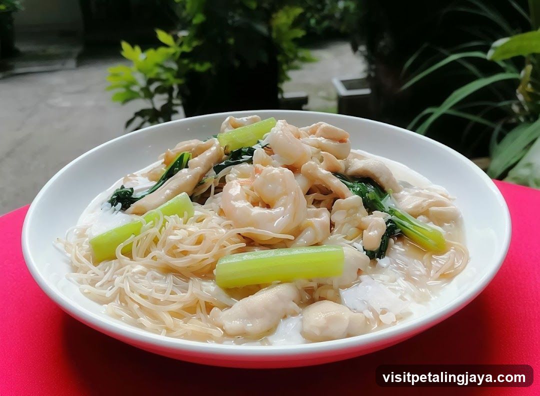 Shrimp and Vegetable Noodles with Broth