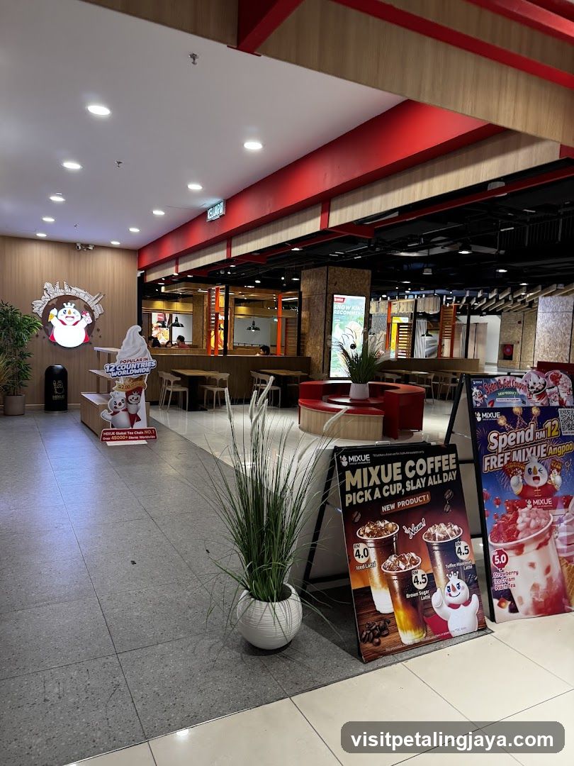 MIXUE Coffee Interior Display