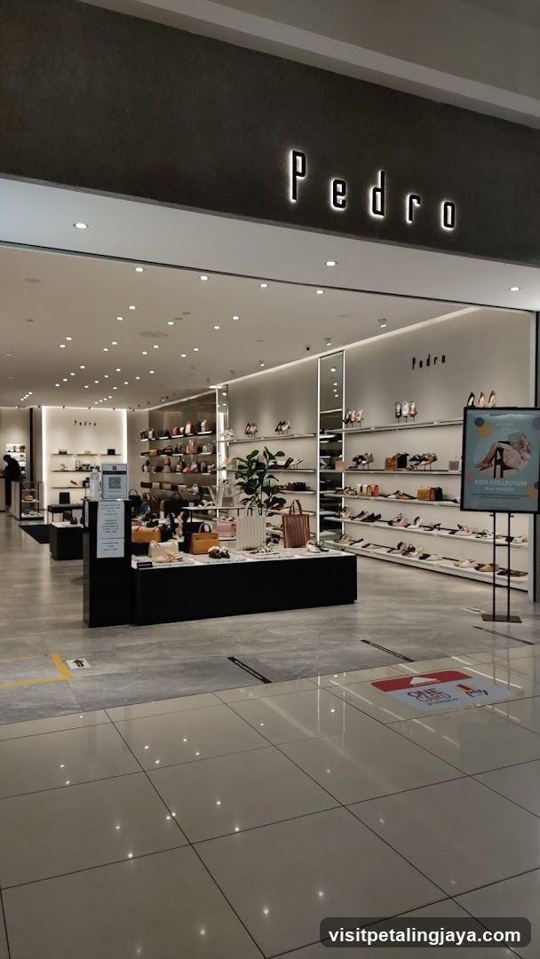 Pedro Store Interior