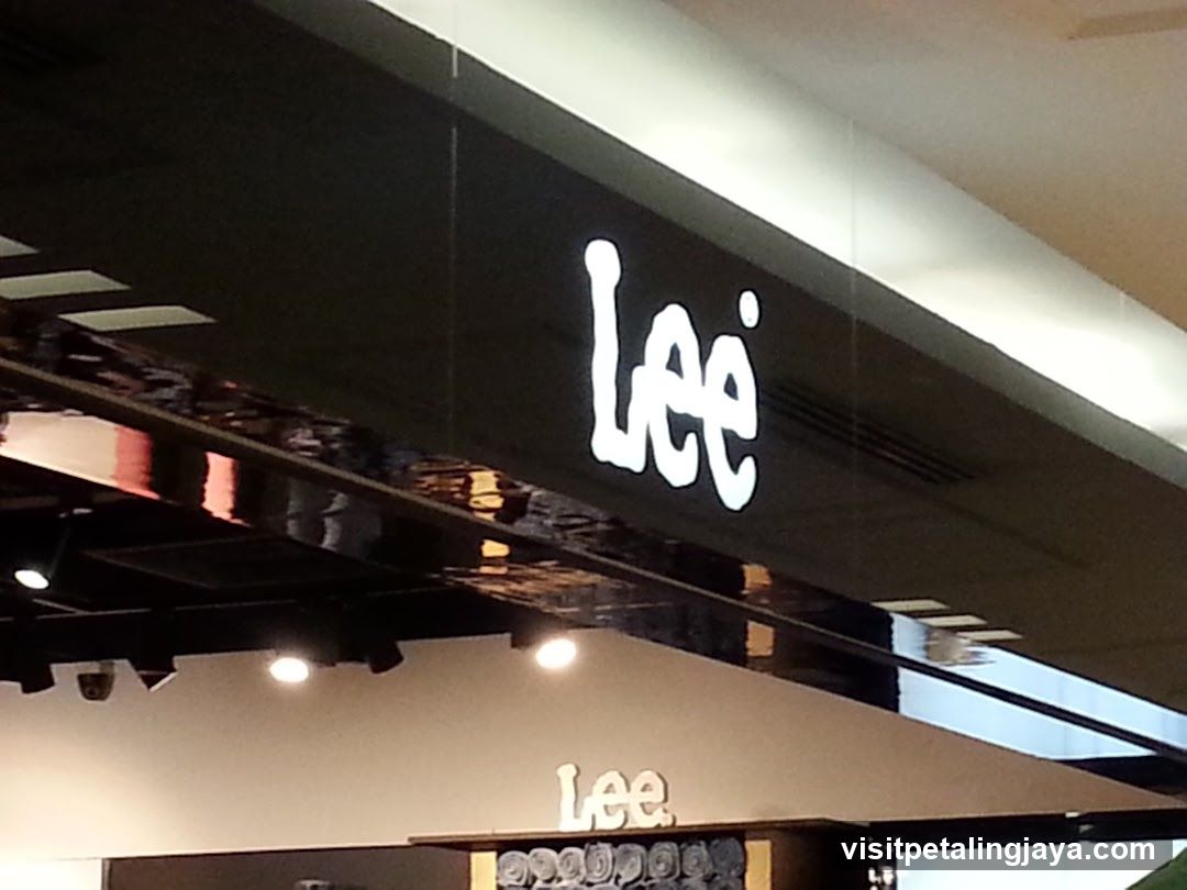 Lee Store Interior Signage