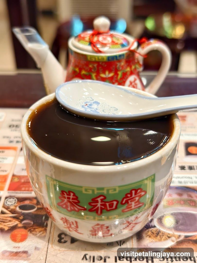 Soy Sauce Cup with Spoon and Teapot