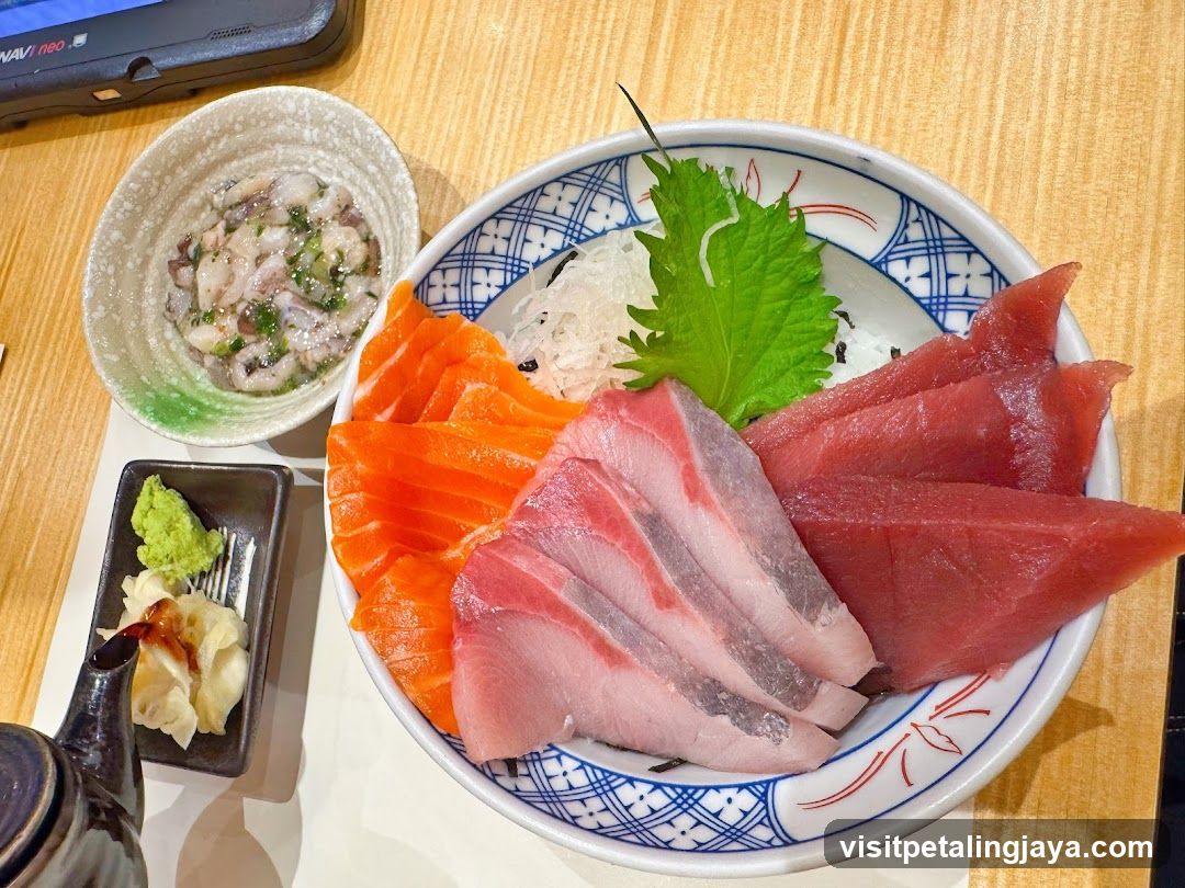 Sashimi Bowl with Side Dishes