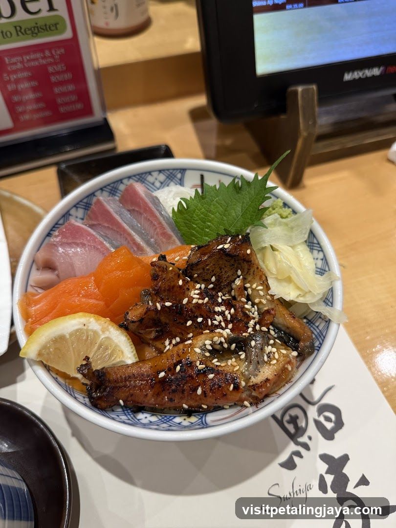 Sushi Bowl with Grilled Eel and Sashimi