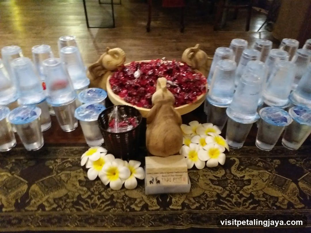 Beverage and Snack Display