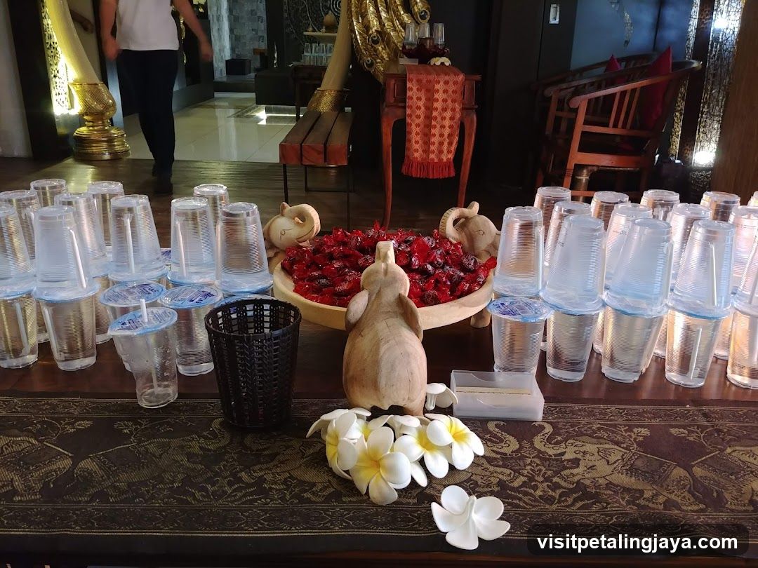 Beverage and Fruit Display
