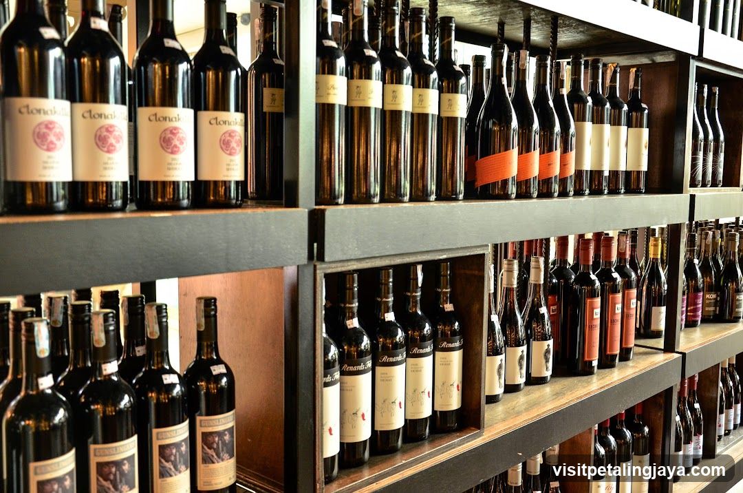 Wine Bottle Display Shelf