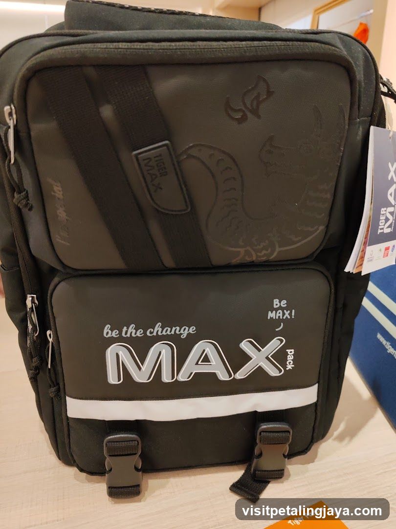 Tiger Max Backpack Display