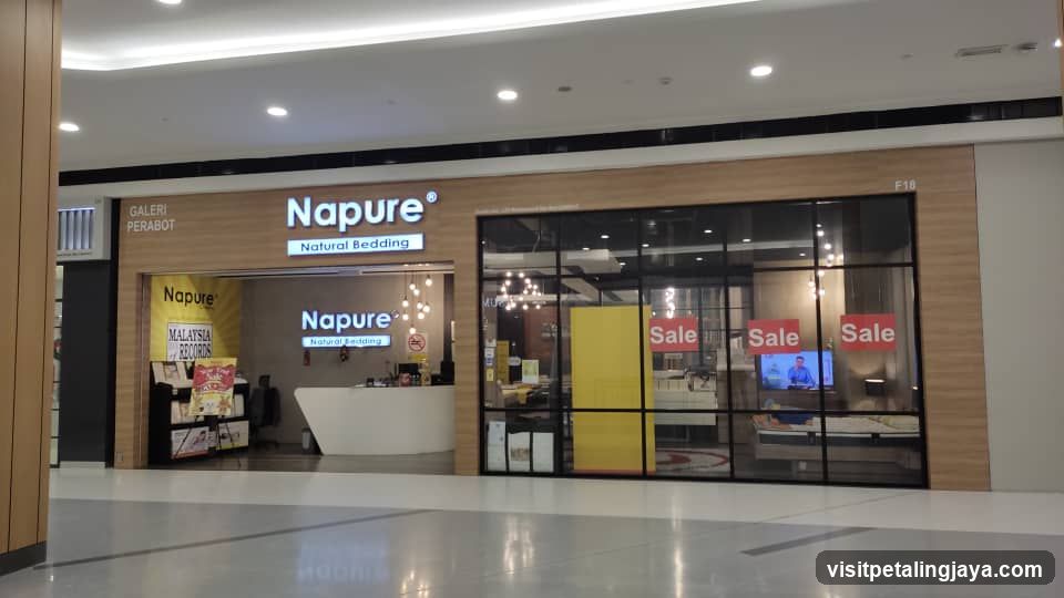 Napure Atria Shopping Mall