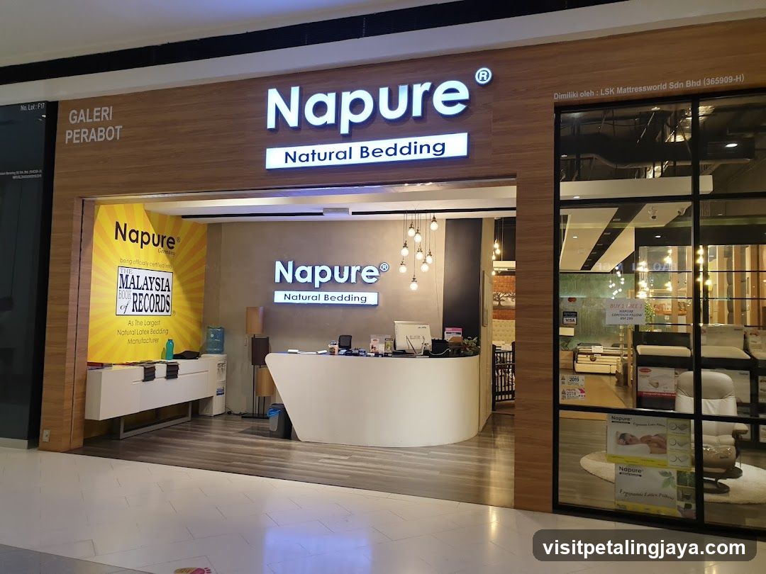 Napure Atria Shopping Mall
