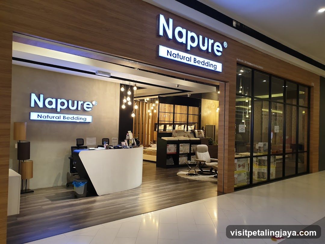 Napure Atria Shopping Mall