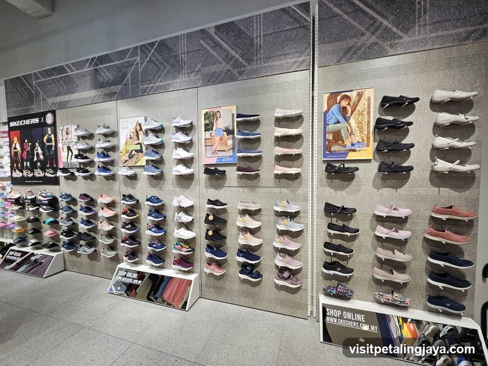 Skechers Shoe Display Wall
