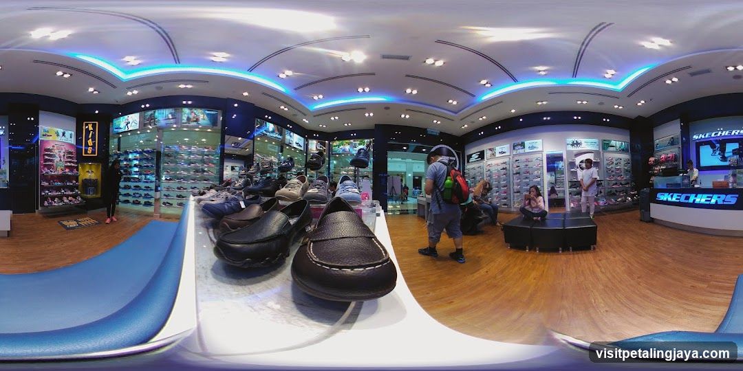 Skechers Store Interior