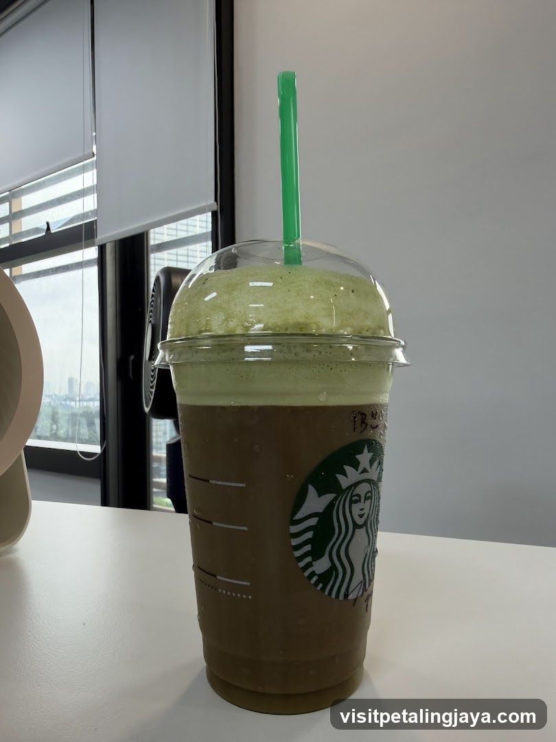 Starbucks Iced Matcha Latte