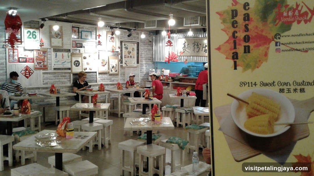 Noodle Shack Interior