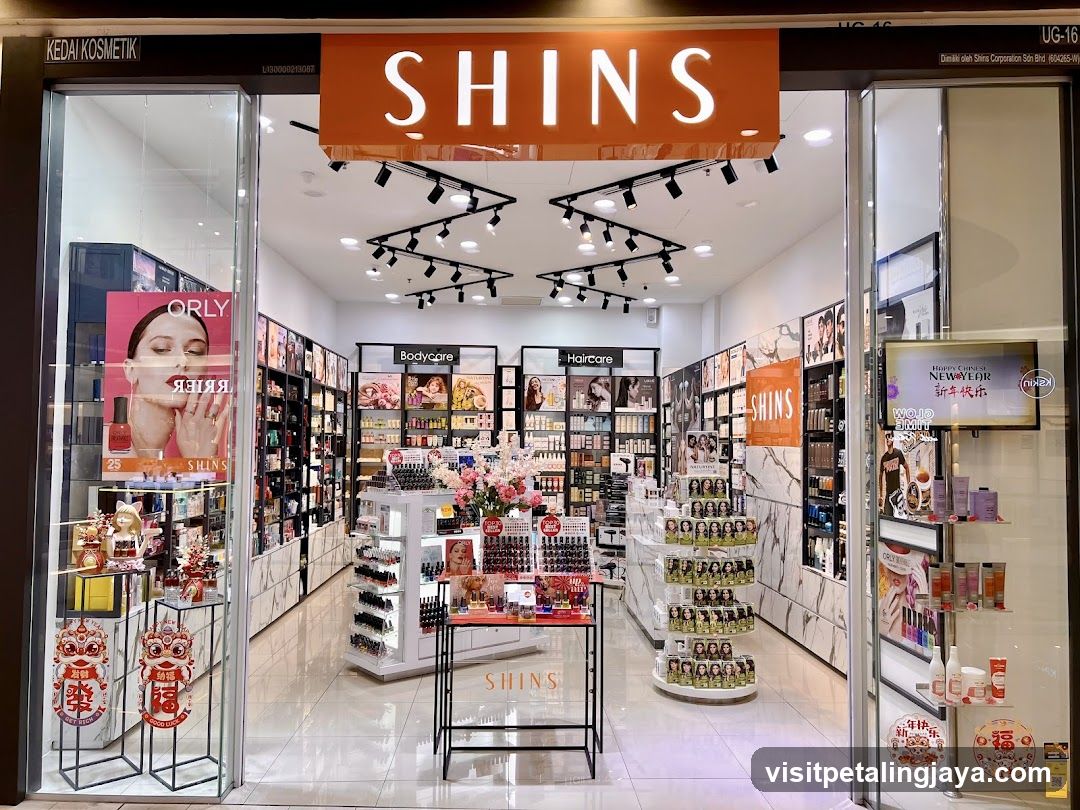 SHINS Storefront