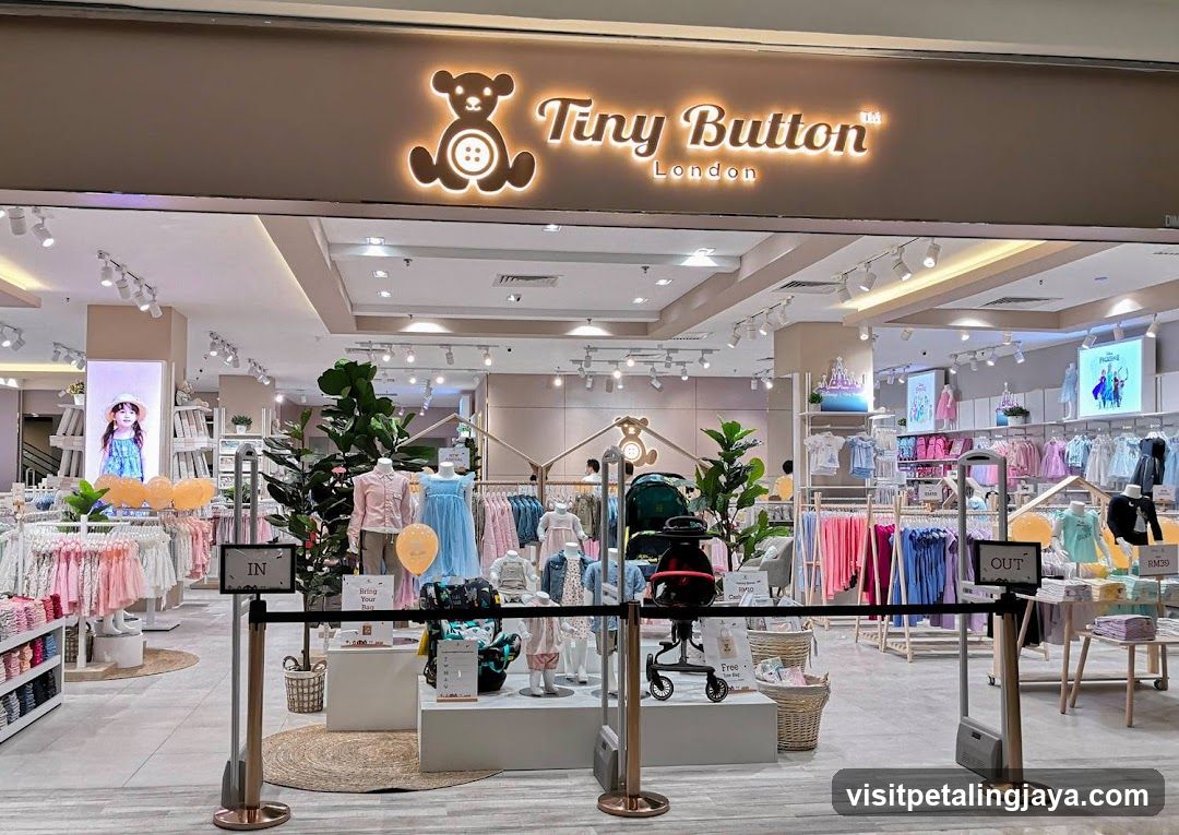 Tiny Button London Storefront