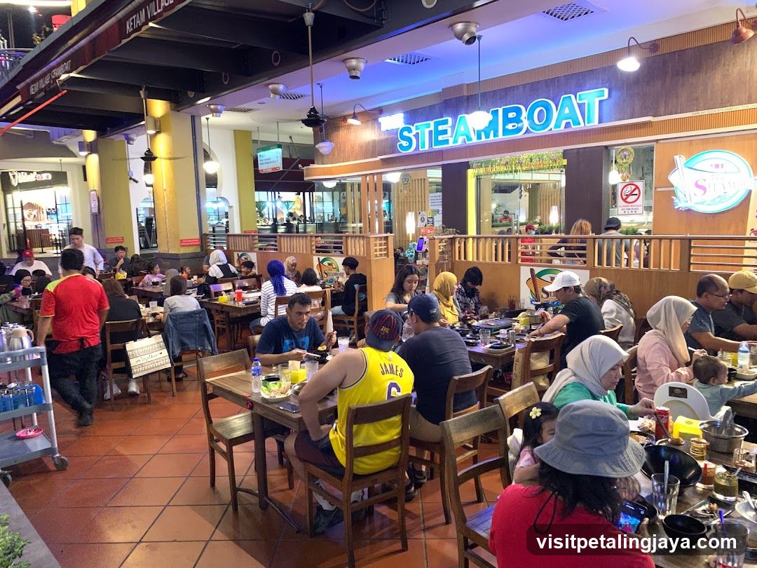 Steamboat Restaurant Interior