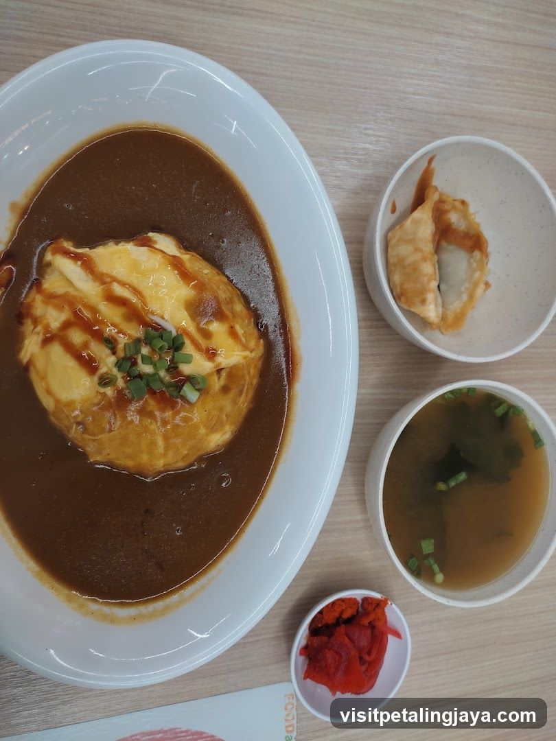 Omelette Rice Meal