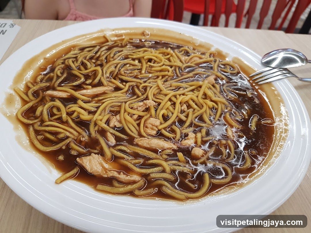Noodle Dish with Chicken