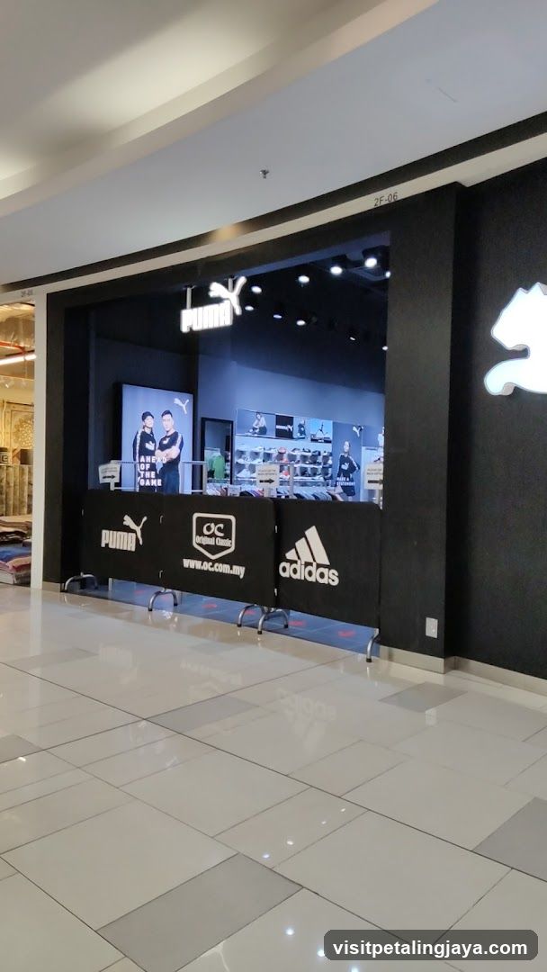 Original Classic - Paradigm Mall PJ