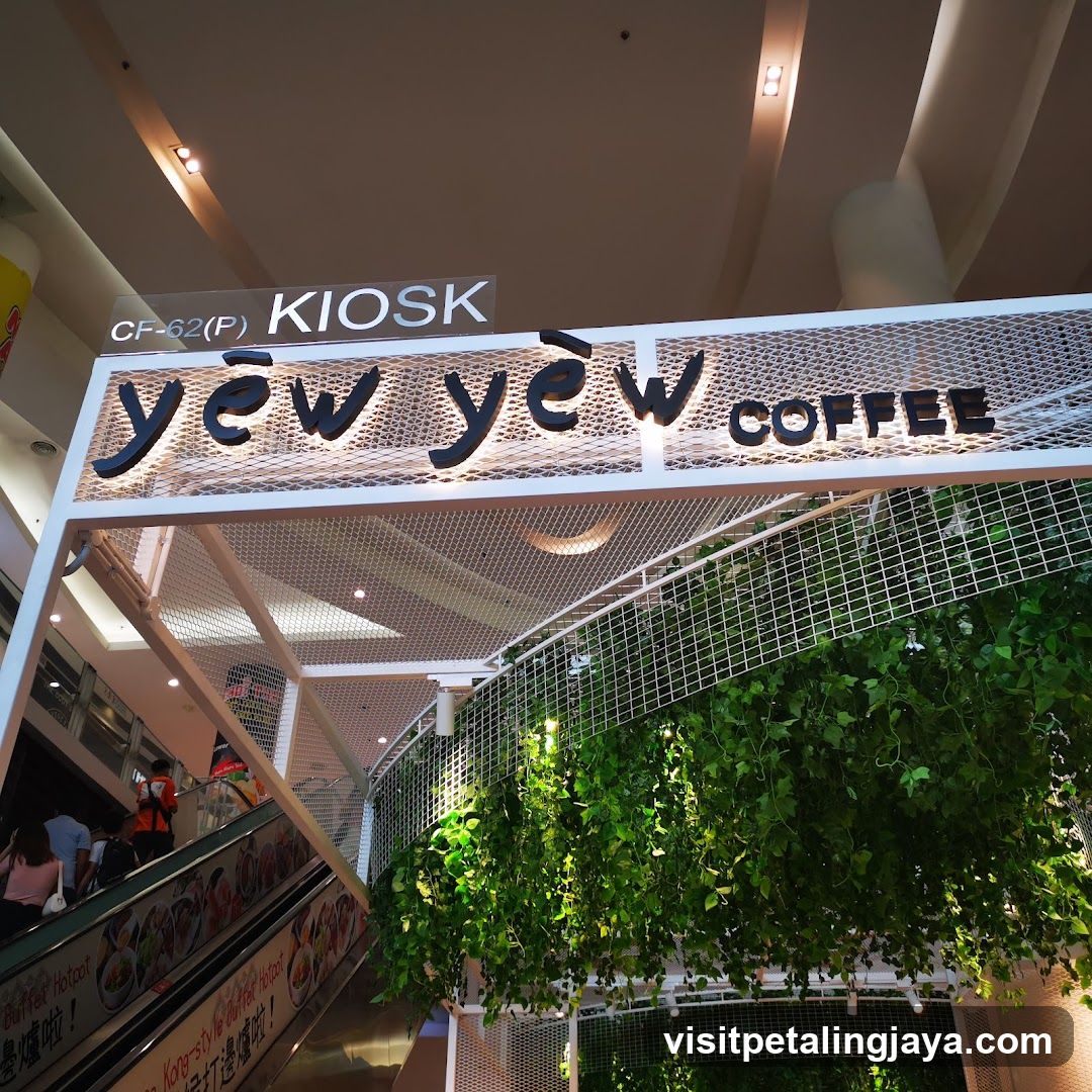 yew yew coffee kiosk interior view