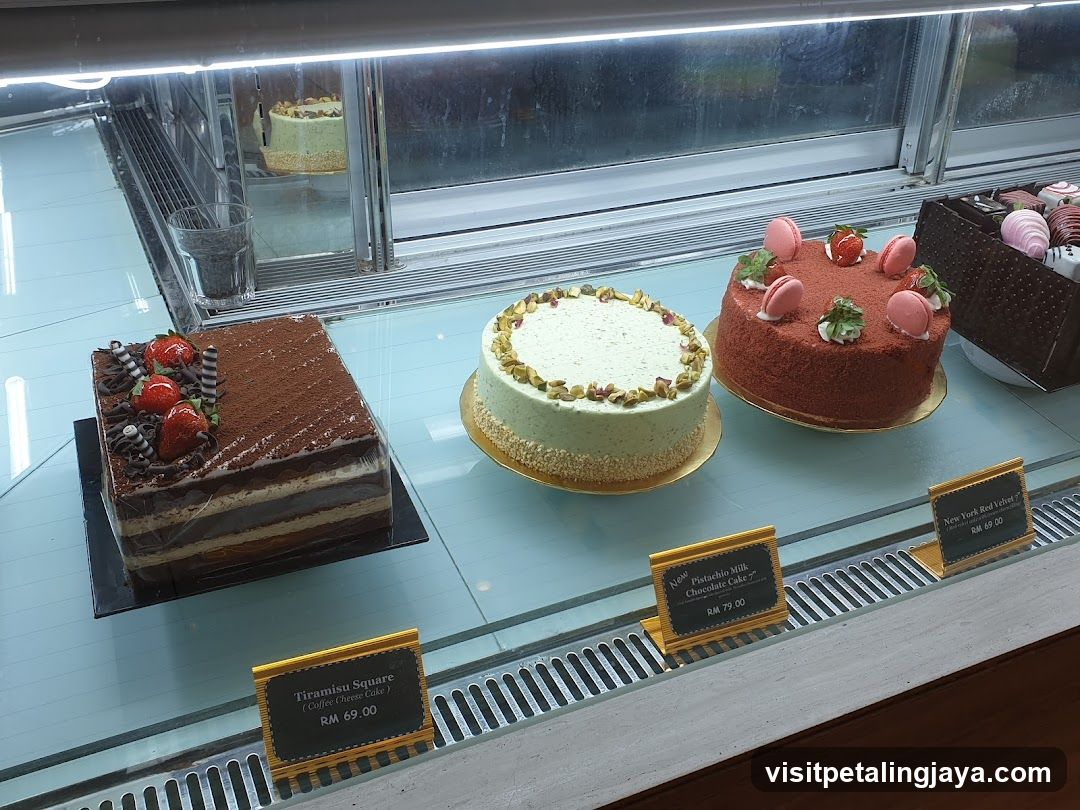 Dessert Display Case