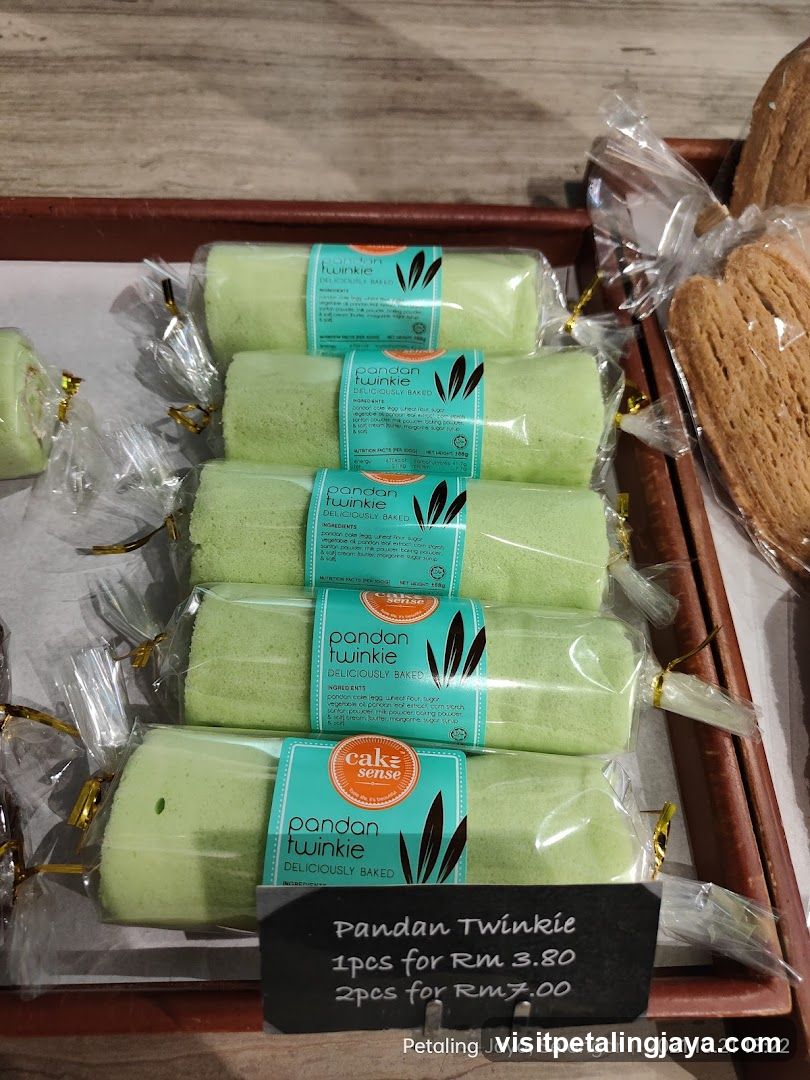 Pandan Twinkie Display