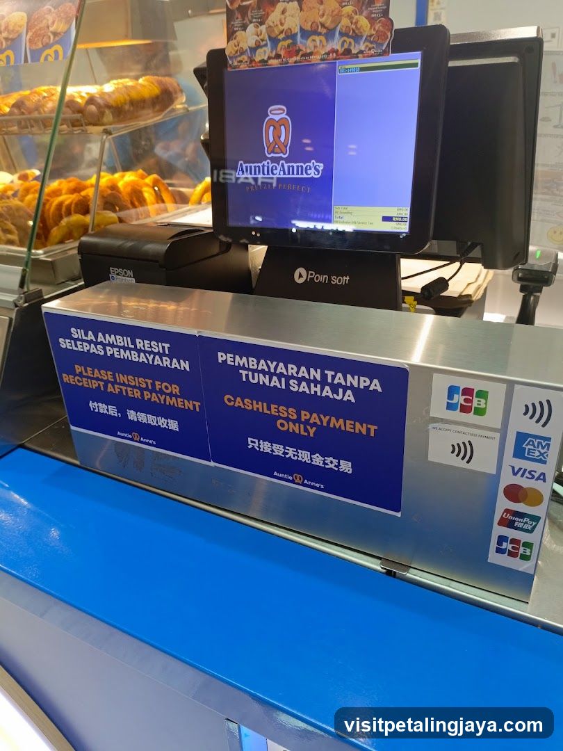 Auntie Anne's Counter