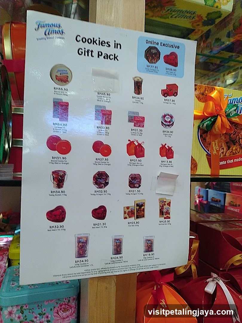 Cookies in Gift Pack Display