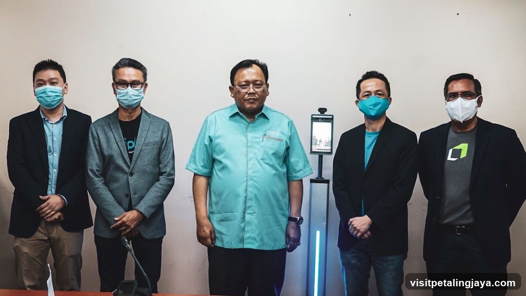 Group of men with masks and face scanner