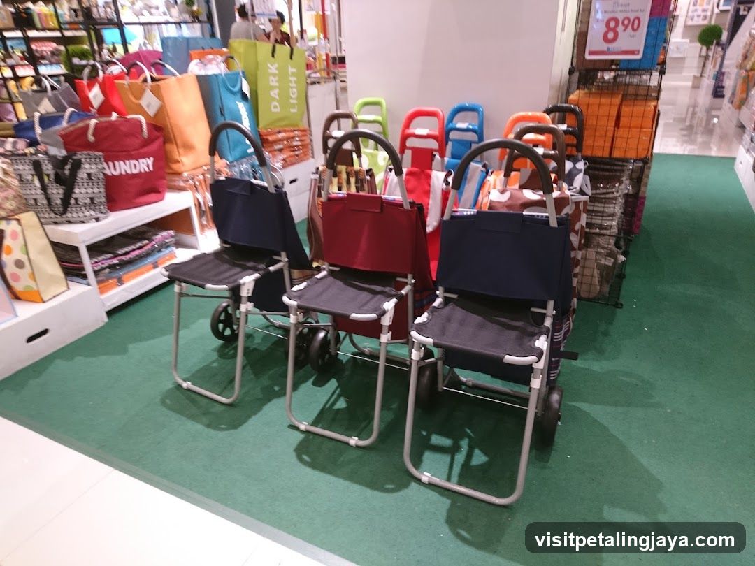 Shopping Store Interior Display