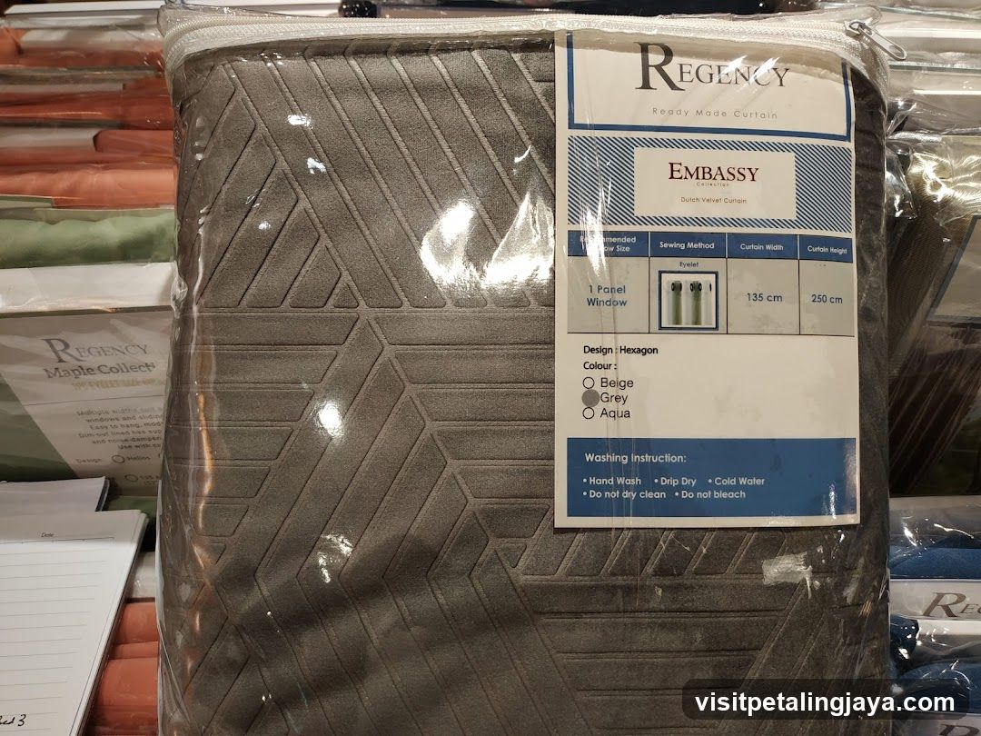 Regency Embassry Velvet Curtain Package