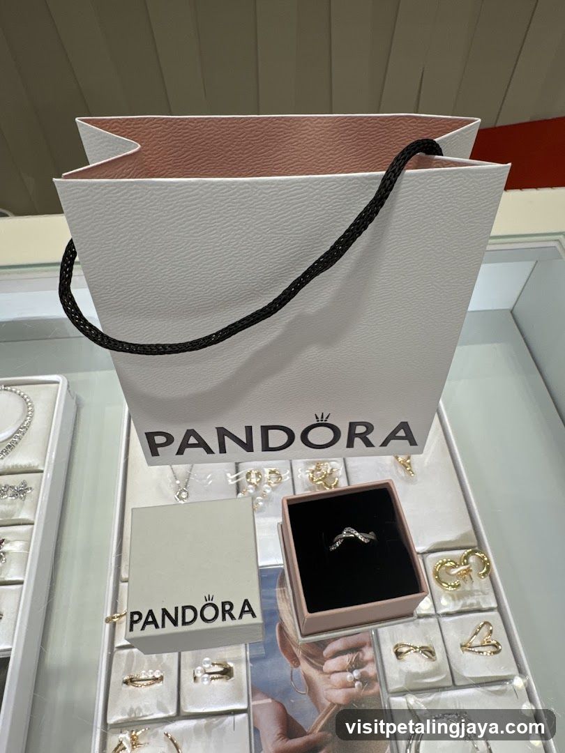 Pandora Jewelry Display
