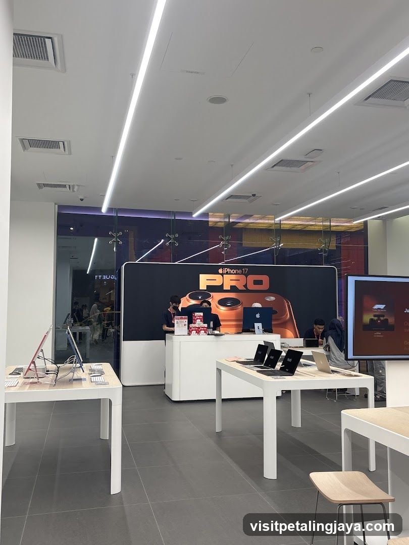 Apple Store Interior
