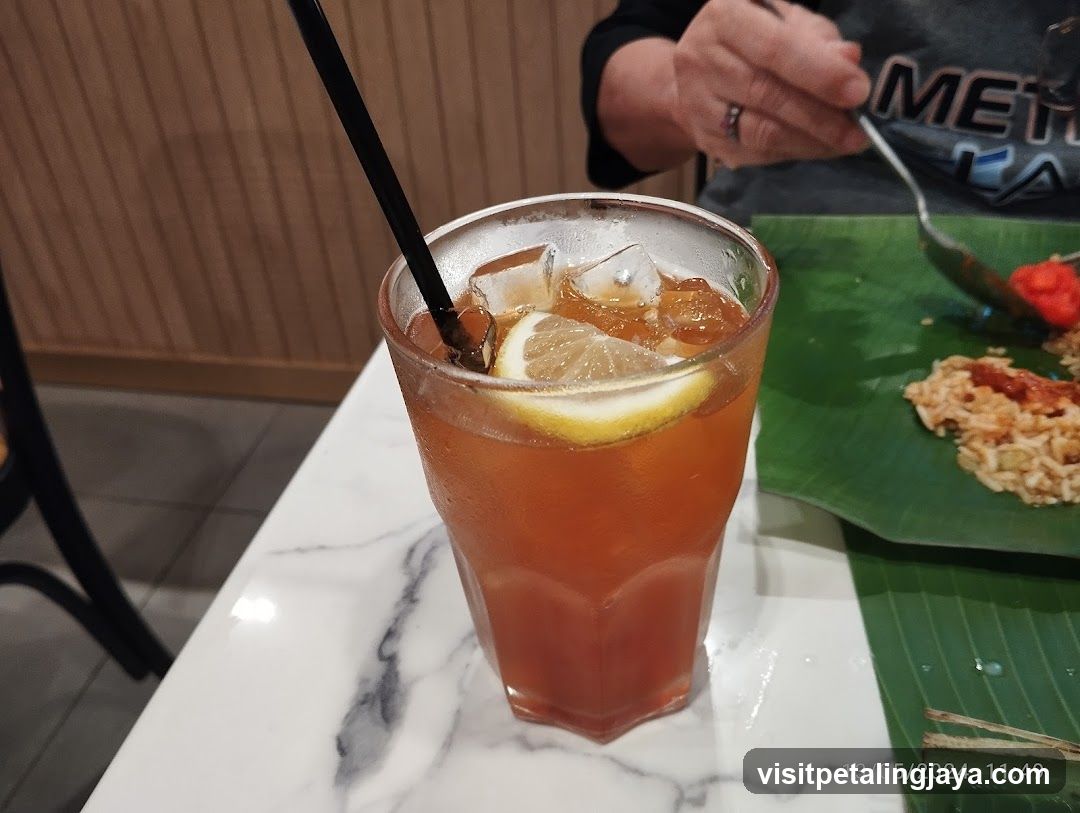 Tableside Beverage and Meal