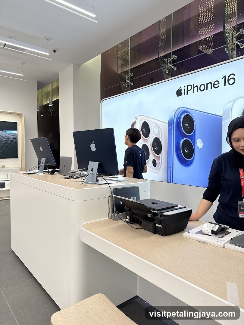 Apple Store Interior