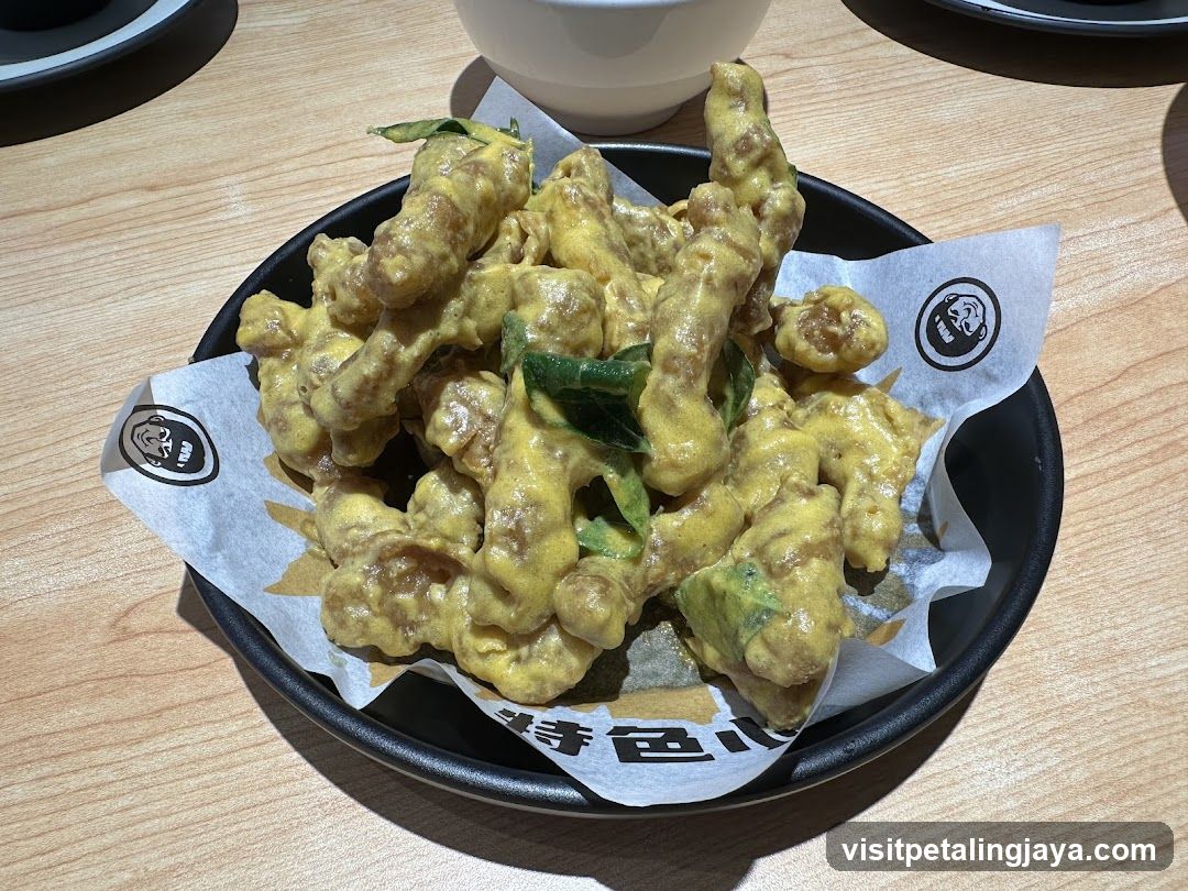 Fried Chicken with Sauce