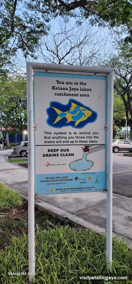 Kelana Jaya Lakes Catchment Area Sign