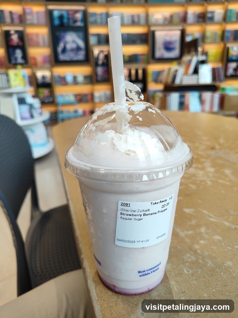 Strawberry Banana Frappe
