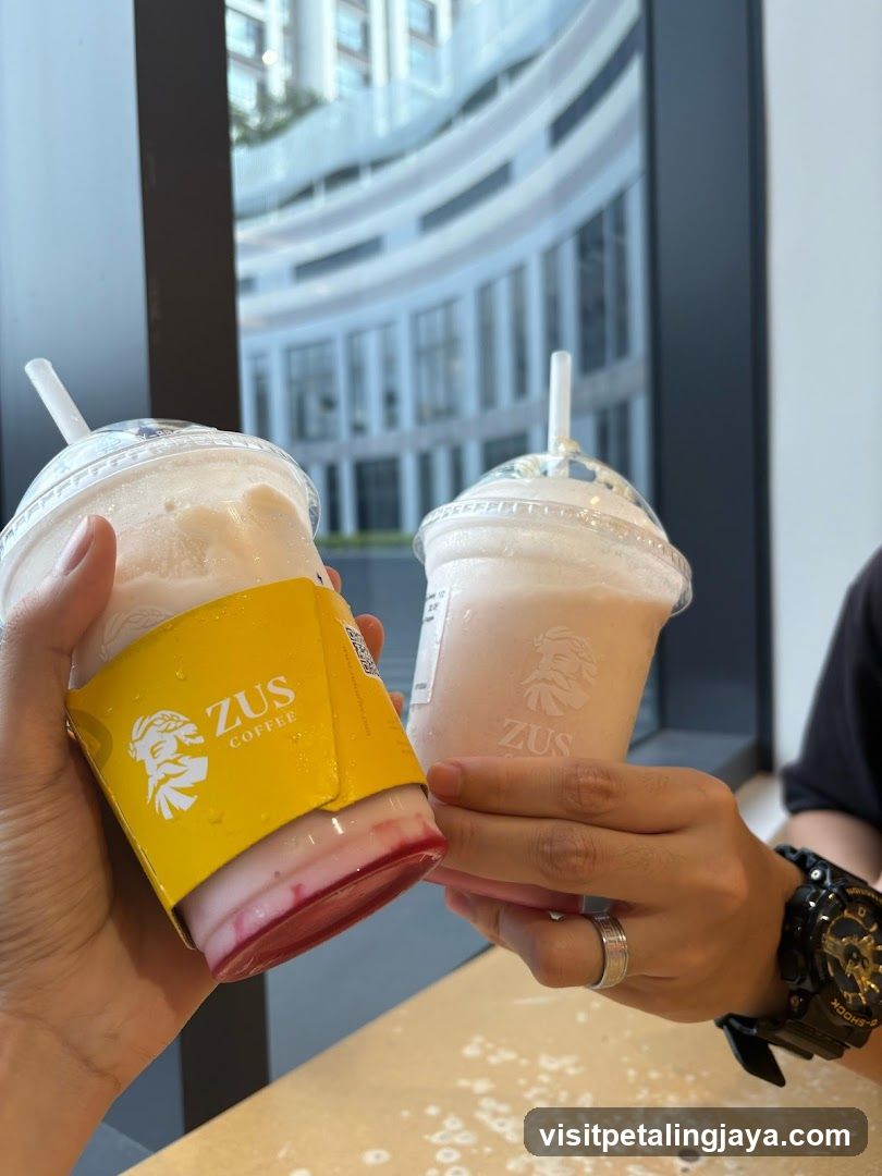 Zus Coffee Drinks Toast
