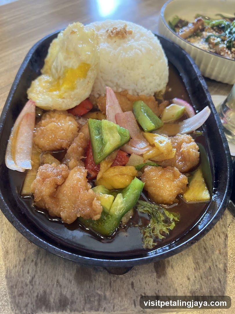 Fried Chicken Rice Bowl with Egg and Vegetables