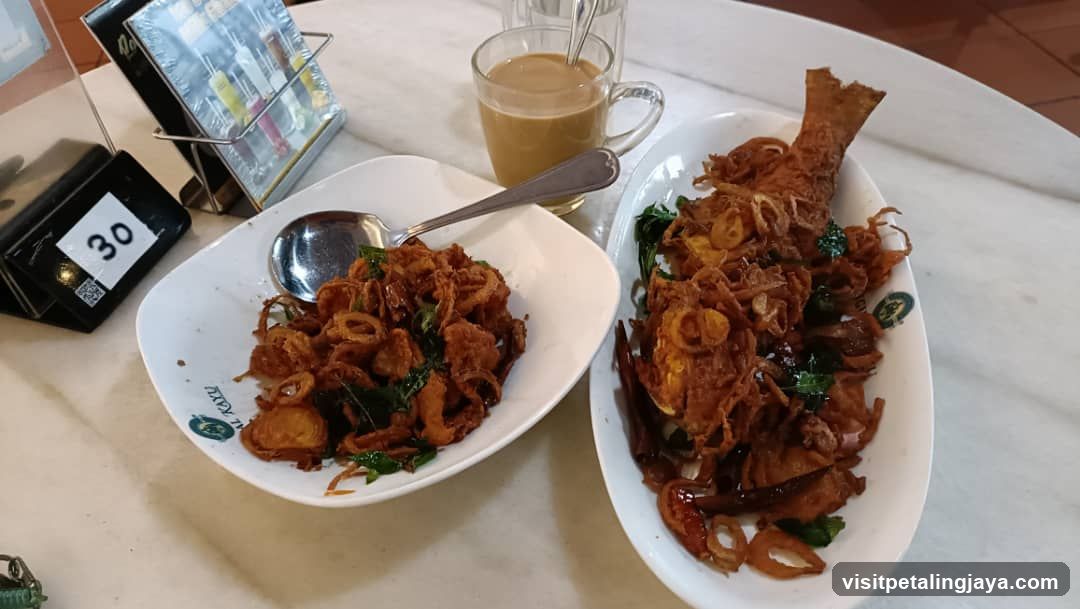 Fried Fish and Onion Stir Fry with Coffee