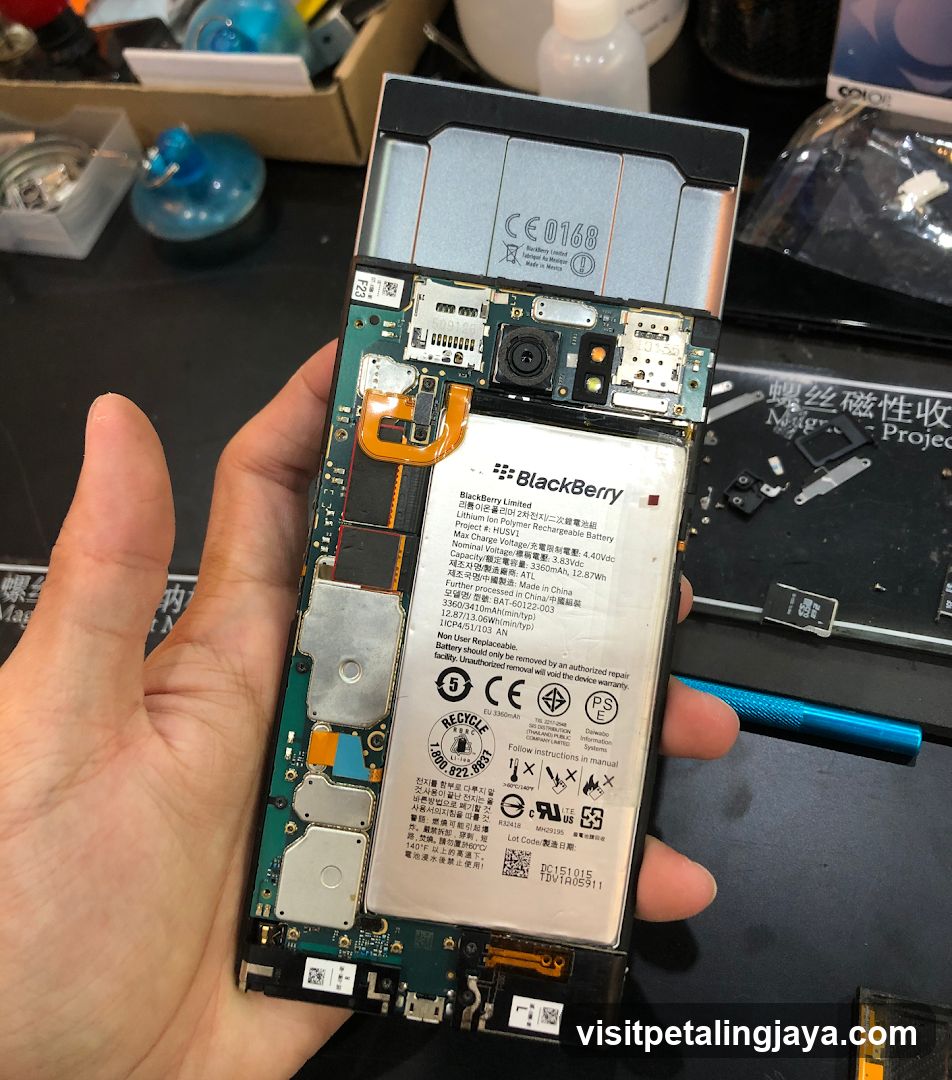BlackBerry Phone Disassembly