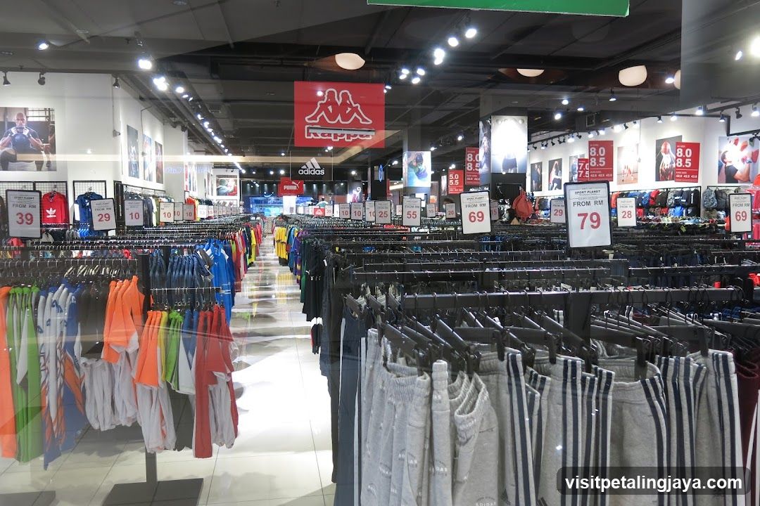 Kappa Clothing Store Interior
